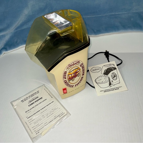 EUC 1980 Sunbeam Great American Popcorn Machine II, w/ original inserts, tested - Picture 2 of 12